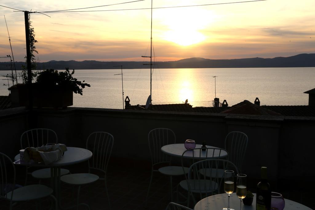 Appartamento La Dimora di Checchino Anguillara Sabazia Esterno foto