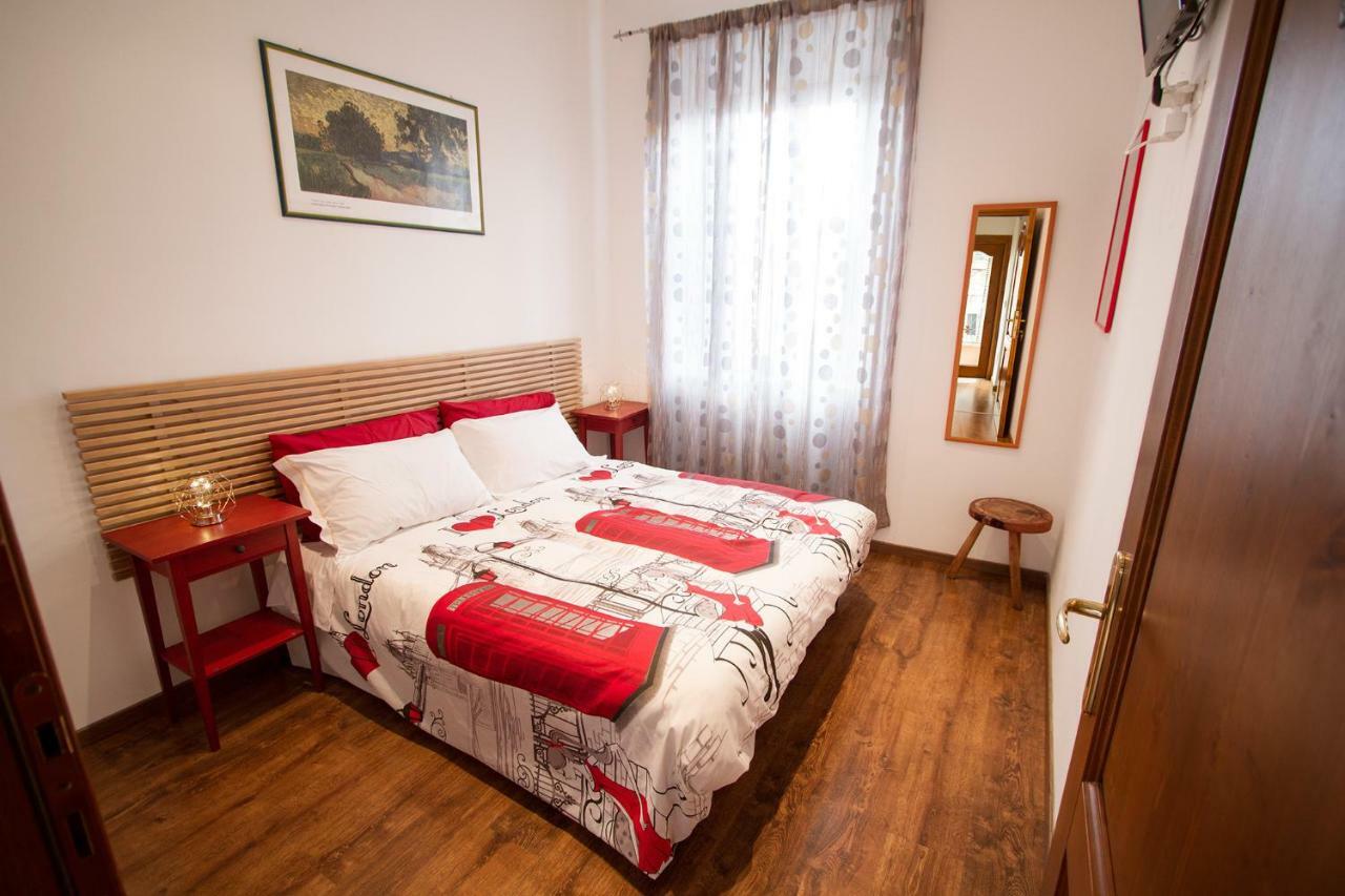 Appartamento La Dimora di Checchino Anguillara Sabazia Esterno foto