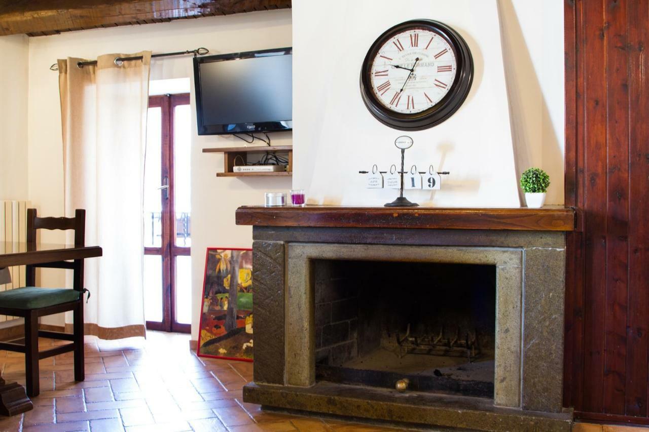 Appartamento La Dimora di Checchino Anguillara Sabazia Esterno foto
