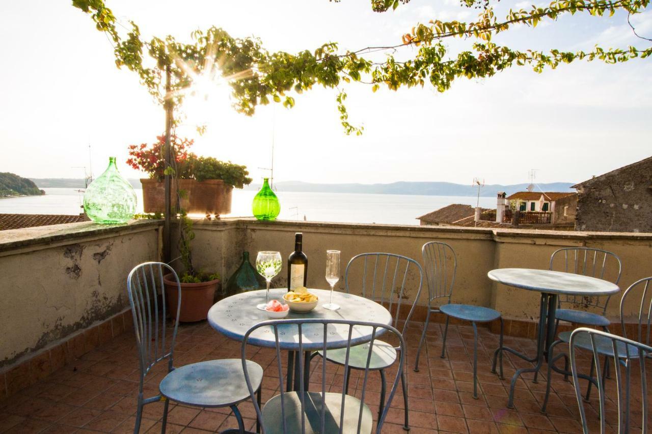 Appartamento La Dimora di Checchino Anguillara Sabazia Esterno foto